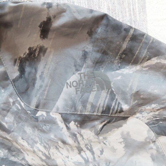 The North Face Ambition Mountain Print Running Jacket | Medium - Picture 7 of 8